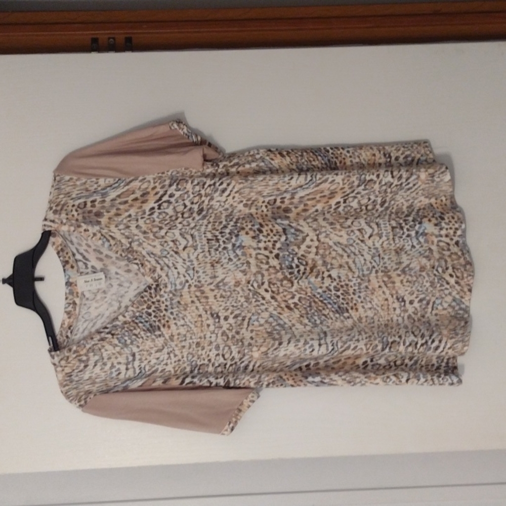 Pastel animal print tee